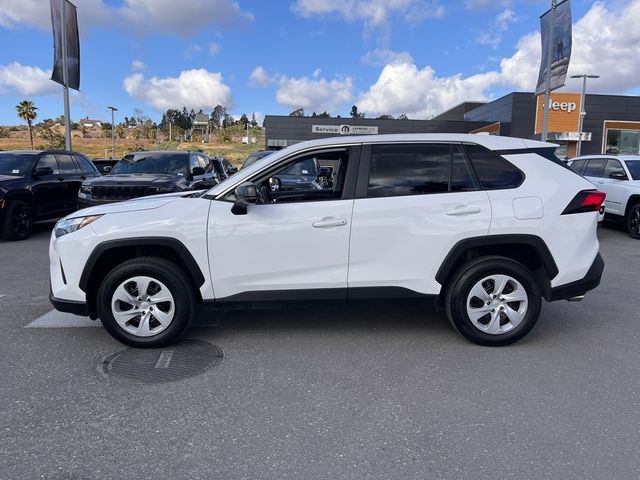 2023 Toyota RAV4 LE