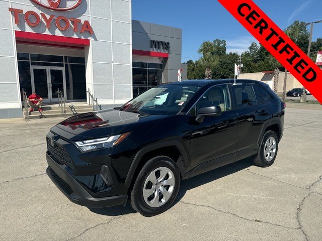 2023 Toyota RAV4 LE