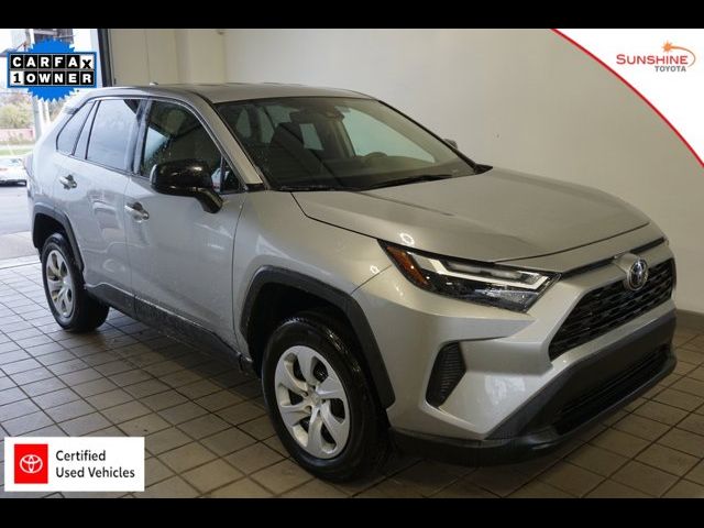 2023 Toyota RAV4 LE