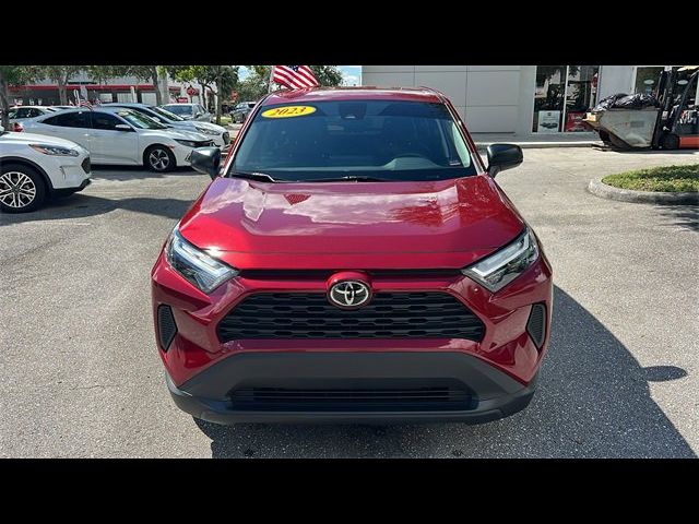 2023 Toyota RAV4 LE