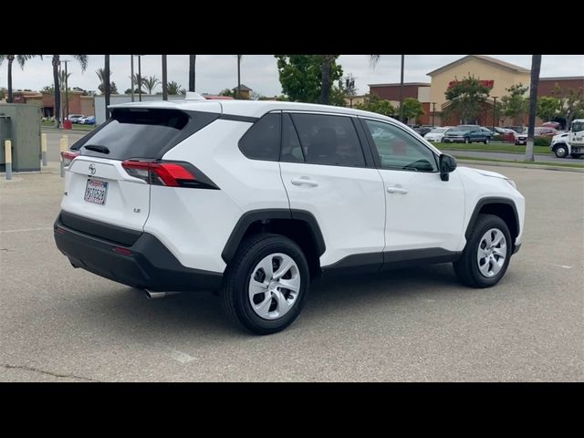 2023 Toyota RAV4 LE