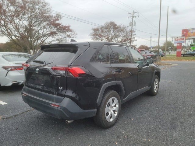 2023 Toyota RAV4 LE