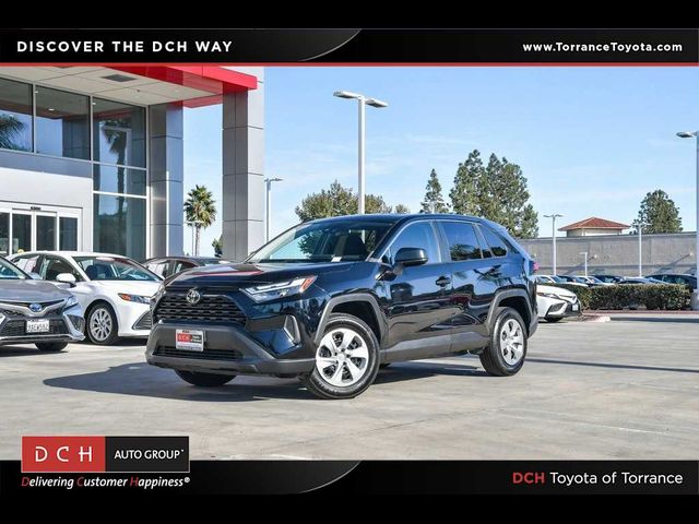 2023 Toyota RAV4 LE