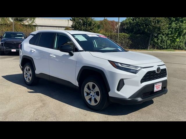 2023 Toyota RAV4 LE