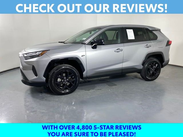 2023 Toyota RAV4 LE