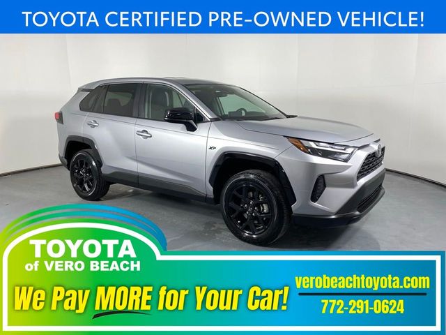 2023 Toyota RAV4 LE