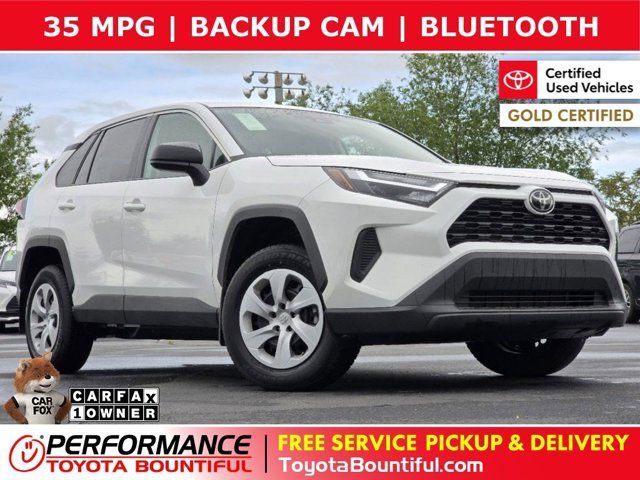 2023 Toyota RAV4 LE