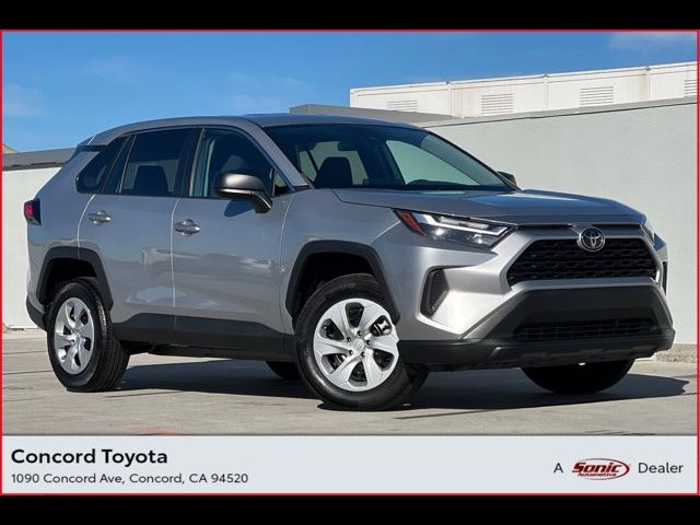 2023 Toyota RAV4 LE