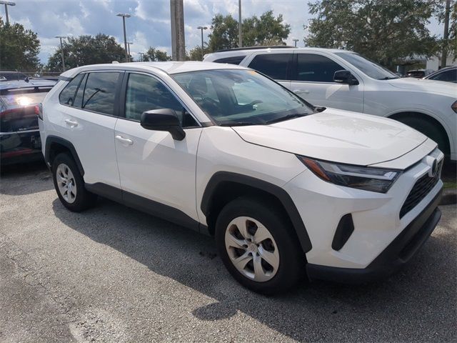 2023 Toyota RAV4 LE