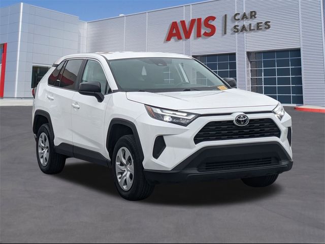 2023 Toyota RAV4 LE