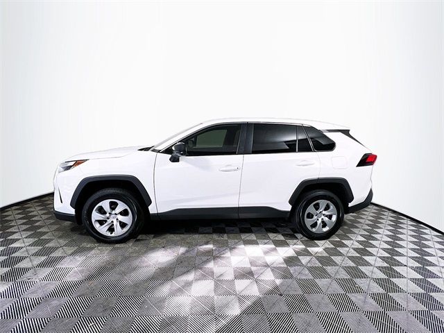 2023 Toyota RAV4 LE