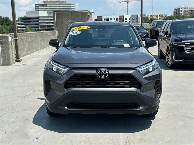 2023 Toyota RAV4 LE