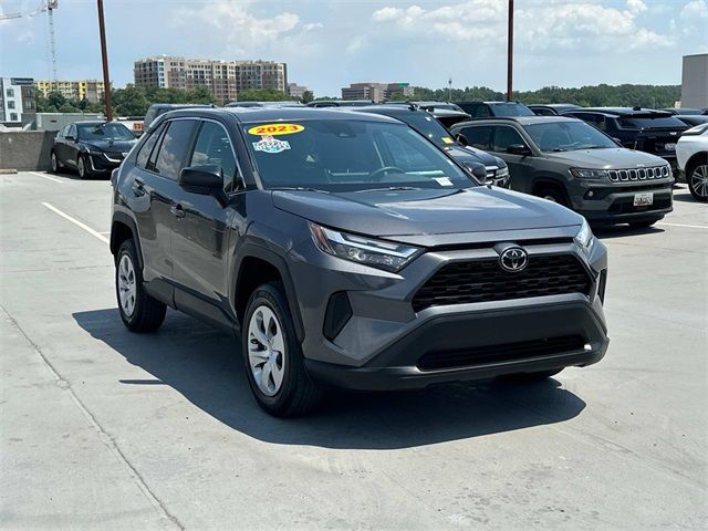 2023 Toyota RAV4 LE