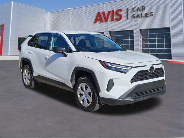 2023 Toyota RAV4 LE