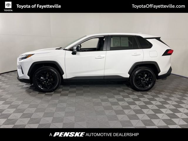 2023 Toyota RAV4 LE