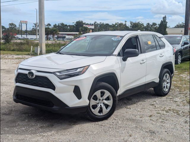 2023 Toyota RAV4 LE