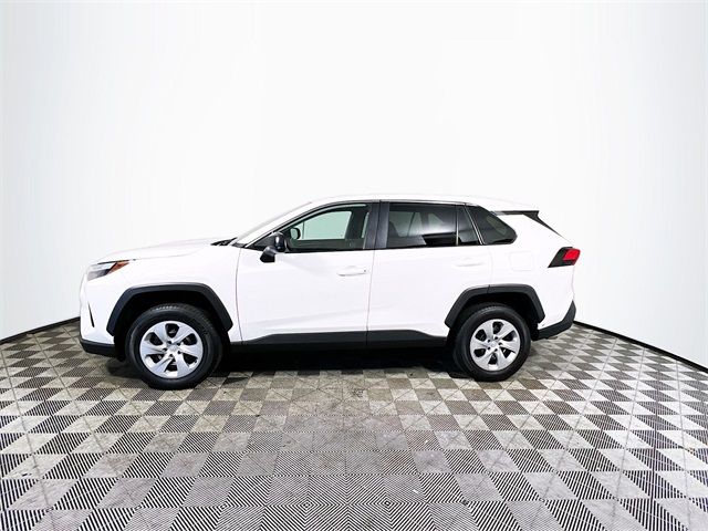 2023 Toyota RAV4 LE