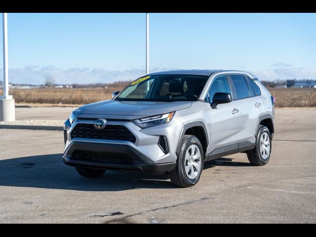 2023 Toyota RAV4 LE