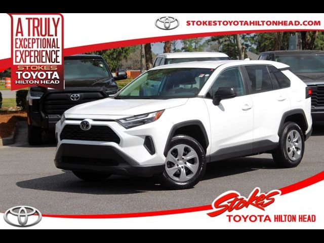 2023 Toyota RAV4 LE