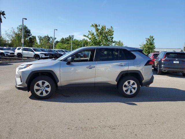 2023 Toyota RAV4 LE