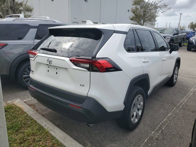 2023 Toyota RAV4 LE