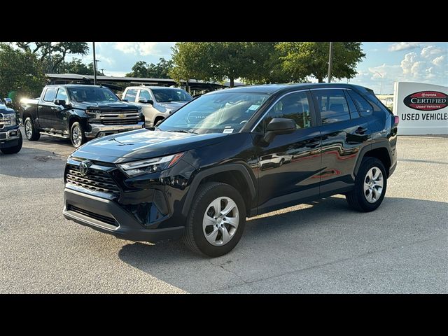 2023 Toyota RAV4 LE