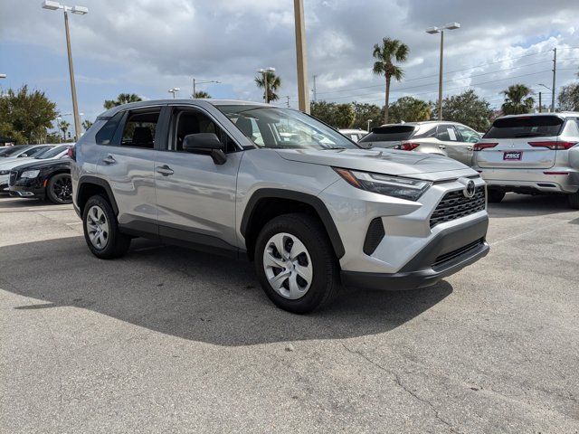 2023 Toyota RAV4 LE