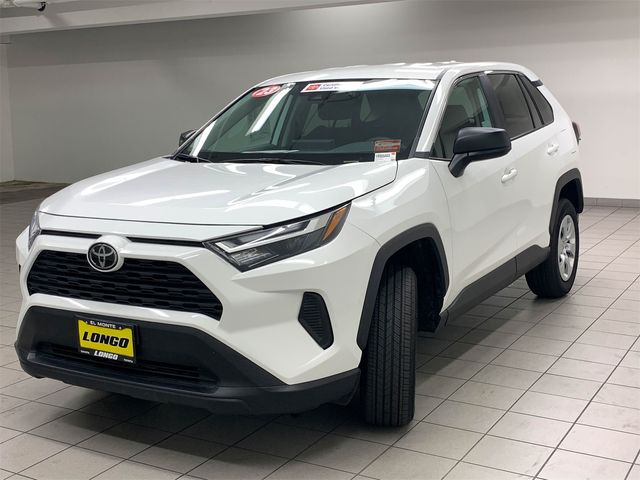 2023 Toyota RAV4 LE