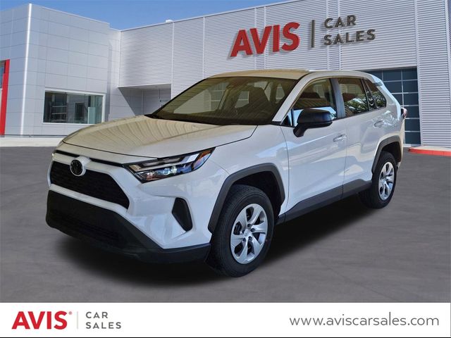 2023 Toyota RAV4 LE