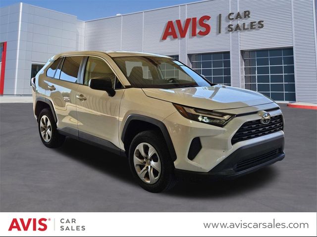 2023 Toyota RAV4 LE