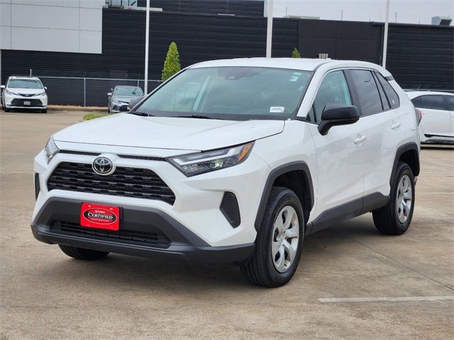 2023 Toyota RAV4 LE