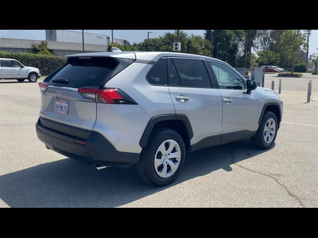 2023 Toyota RAV4 LE