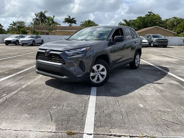 2023 Toyota RAV4 LE