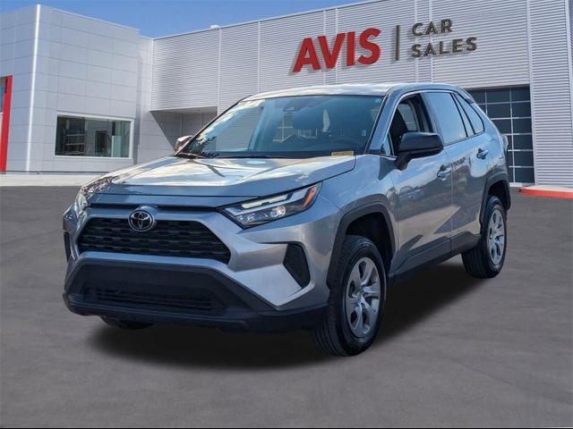 2023 Toyota RAV4 LE