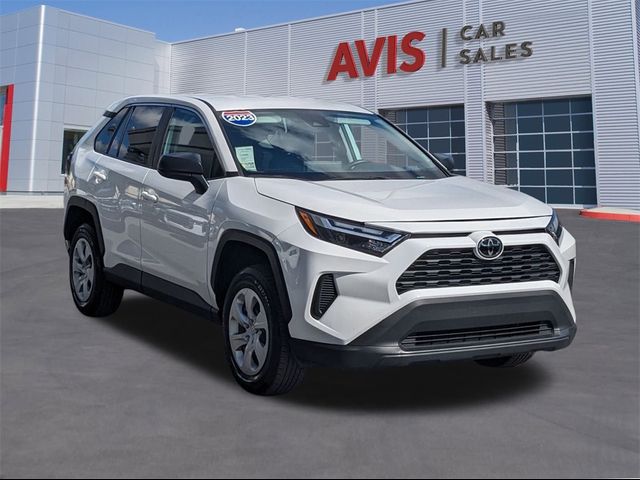 2023 Toyota RAV4 LE