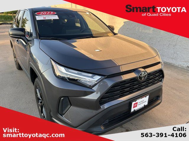 2023 Toyota RAV4 LE