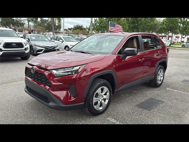 2023 Toyota RAV4 LE