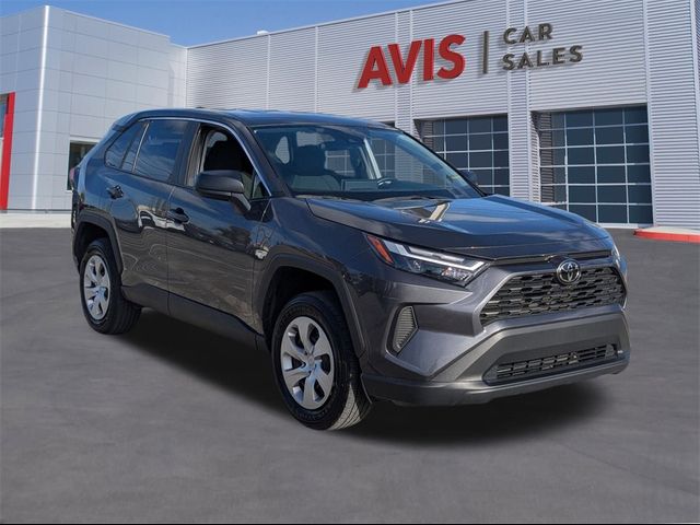 2023 Toyota RAV4 LE