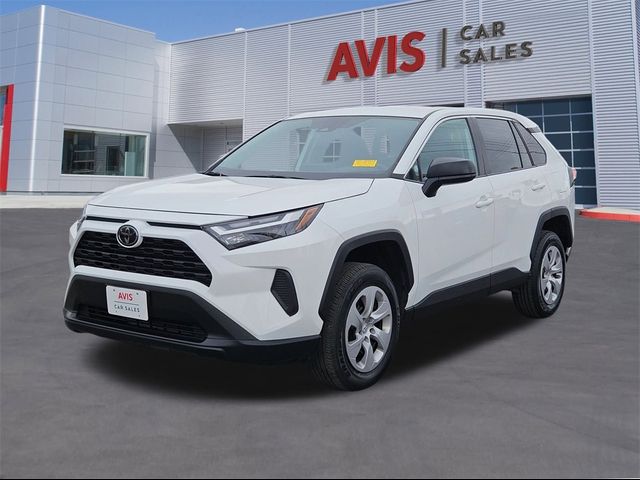 2023 Toyota RAV4 LE