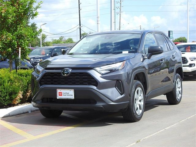 2023 Toyota RAV4 LE