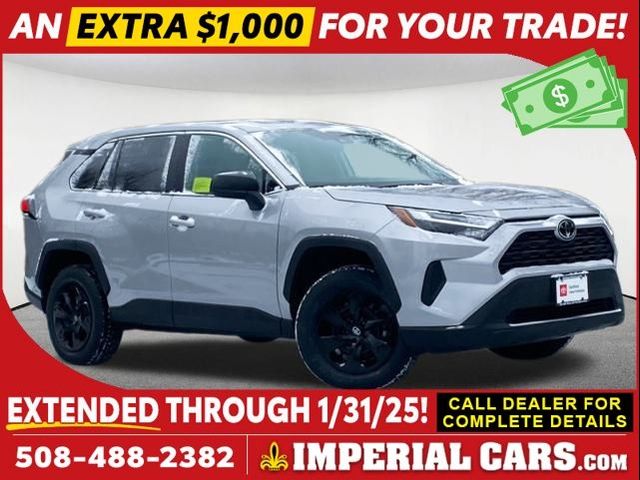 2023 Toyota RAV4 LE