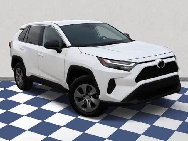 2023 Toyota RAV4 LE