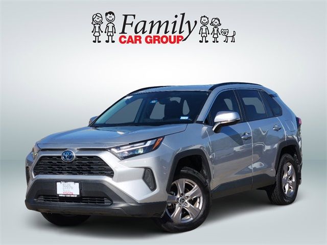 2023 Toyota RAV4 LE