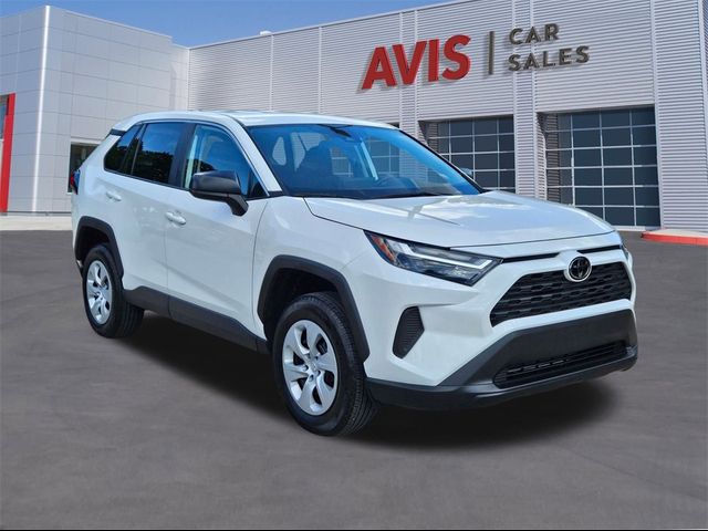 2023 Toyota RAV4 LE