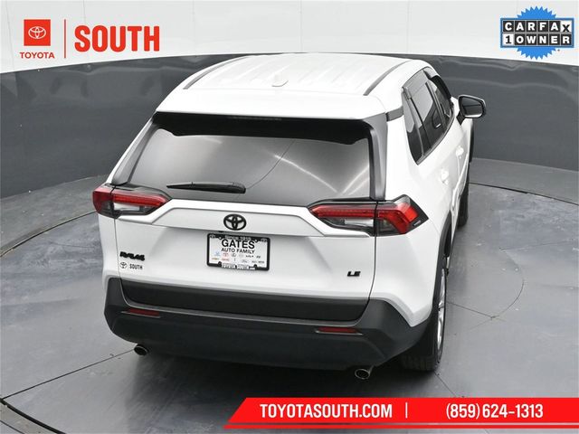 2023 Toyota RAV4 LE