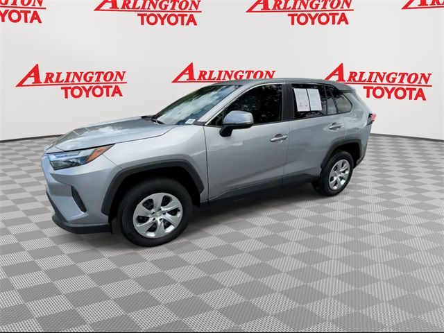 2023 Toyota RAV4 LE