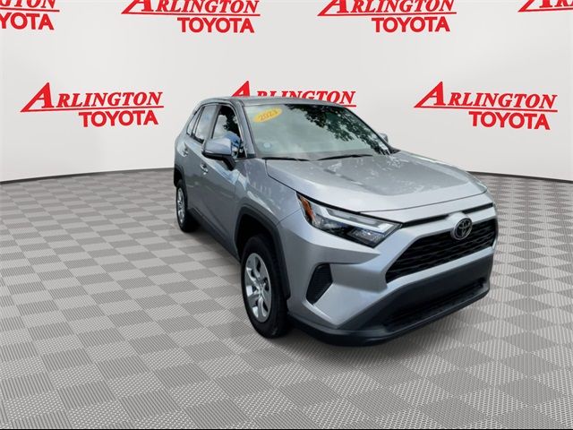 2023 Toyota RAV4 LE