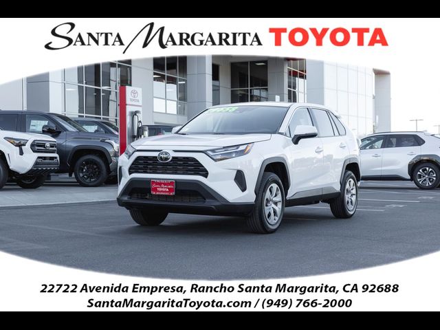 2023 Toyota RAV4 LE