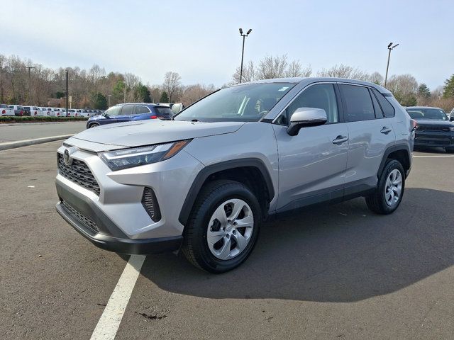 2023 Toyota RAV4 LE