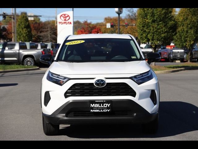 2023 Toyota RAV4 LE